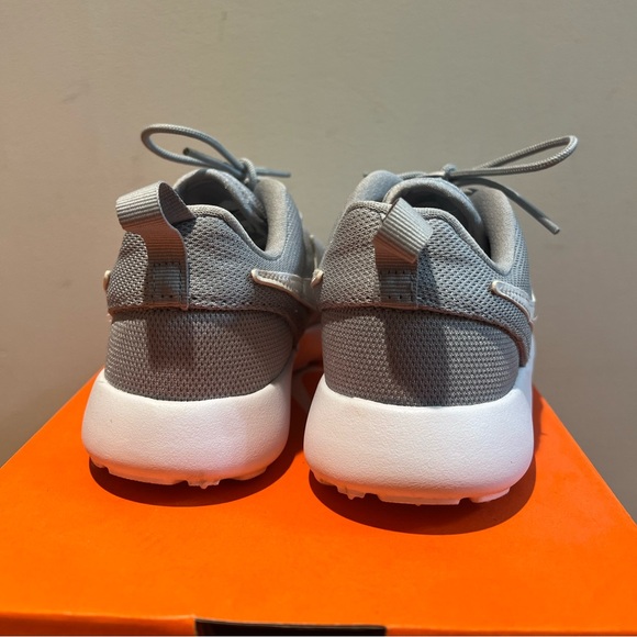 Kids Nike Roshe One - Picture 3 of 5